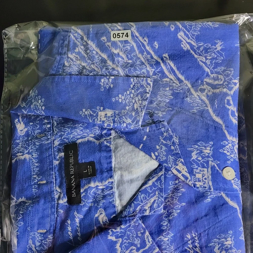 Banana Republic Button Up Shirt Mens L Blue Map Print Linen Blend Excellent